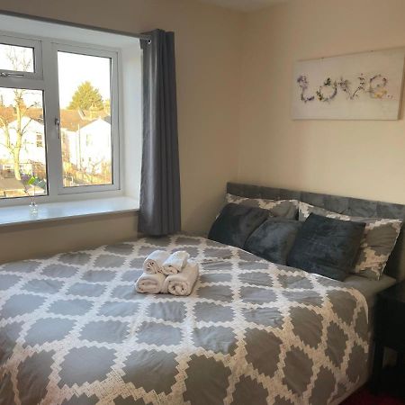 Nnk Air Bnb Enfield Luaran gambar